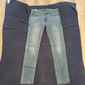 Men’s Levi Strauss & Co 502 light blue jeans